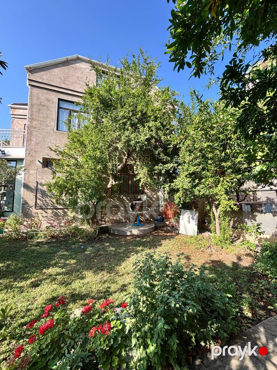 Satılır 8 otaqlı həyət evi/bağ evi 200 m² — Ev, villa, Bakı (2)