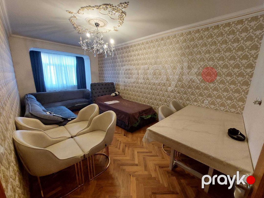 Satılır 4 otaqlı köhnə tikili 100 m² — Mənzil, Bakı (5)