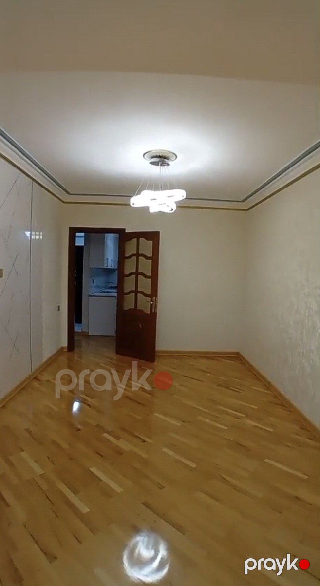Satılır 2 otaqlı köhnə tikili 65 m² — Mənzil, Bakı (6)