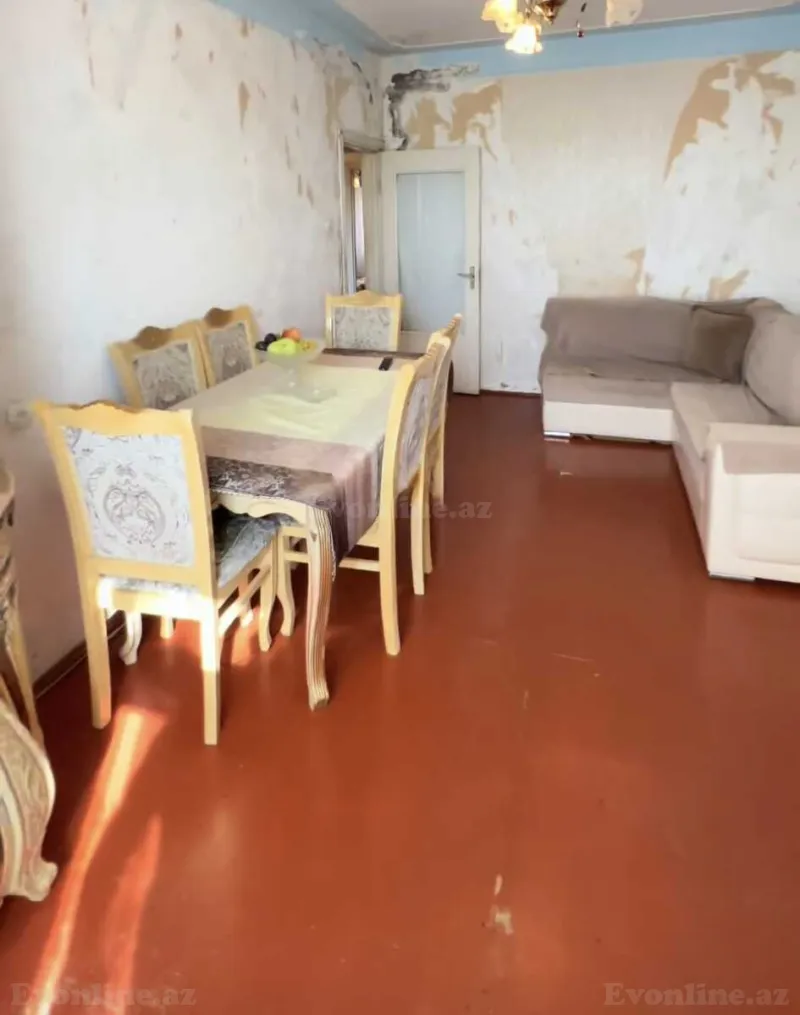 Satılır 3 otaqlı Mənzil Köhnə tikili 80 m² Bakı, Suraxanı r., Yeni Günəşli — Mənzil, Bakı (2)