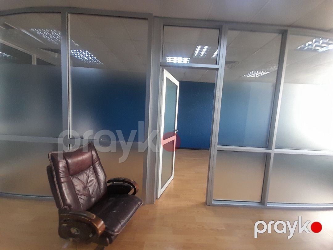 İcarə: 3 otaqlı Ofis, 110 m², Nəriman Nərimanov rayonu — Ofis, Bakı (9)