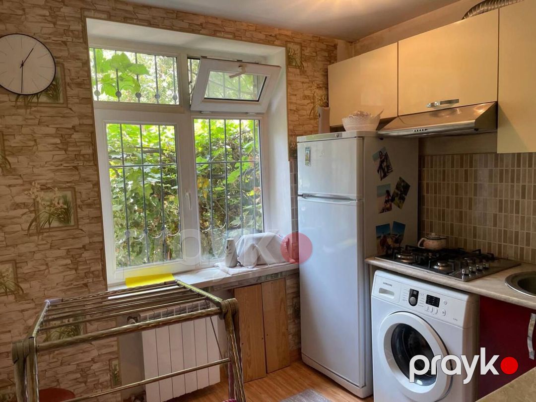 Satılır 2 otaqlı köhnə tikili 45 m² — Mənzil, Bakı (11)