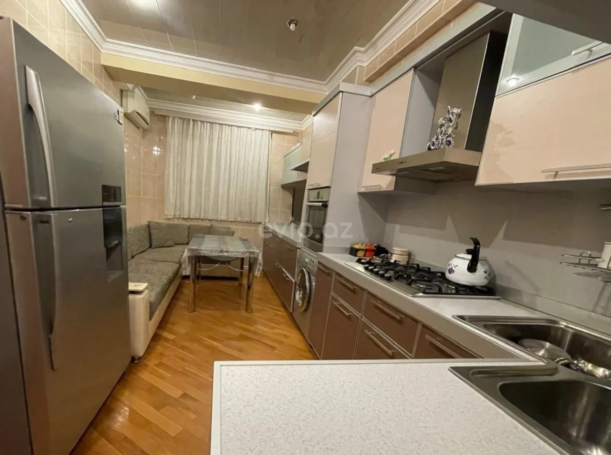 Kirayə 2 otaqlı mənzil 28 May metrosu yaxınlığında — Mənzil, Bakı (7)