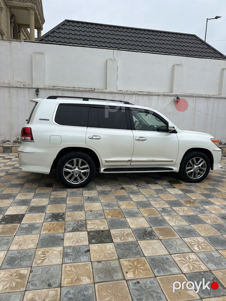 Toyota Land Cruiser, 4.6 L, 2014 il, 220 000 km — Avtomobillər, Gəncə (10)