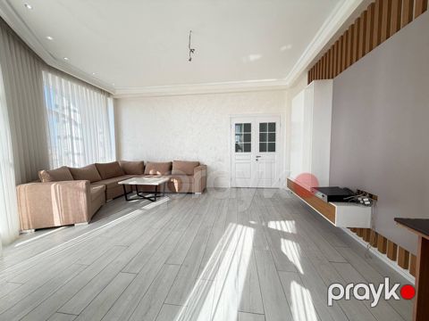 Satılır 3 otaqlı yeni tikili 135 m² — Bakı