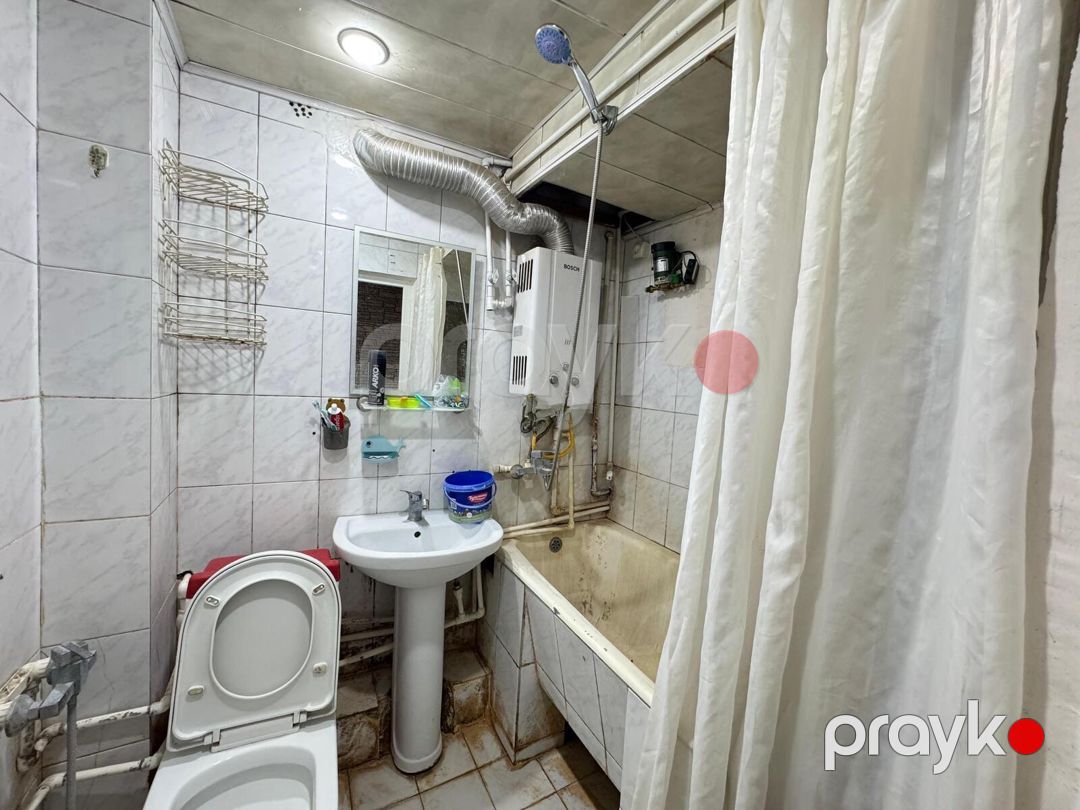 Satılır 2 otaqlı köhnə tikili 58 m² — Mənzil, Bakı (5)