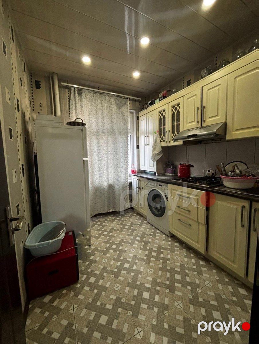 Satılır 2 otaqlı köhnə tikili 45 m² — Mənzil, Bakı (8)