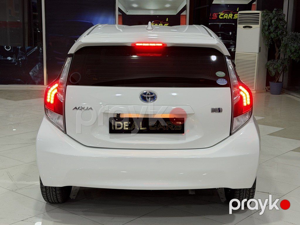 Toyota Aqua, 1.5 L, 0.9 kWh, 2017 il, 129 000 km — Avtomobillər, Sumqayıt (9)