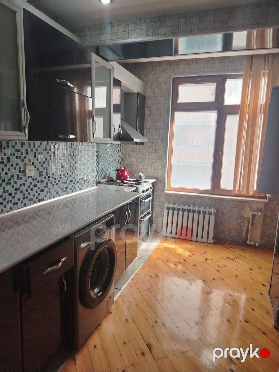 İcarəyə verilir 3 otaqlı köhnə tikili 100 m² — Mənzil, Bakı (9)