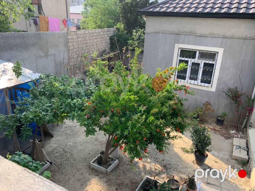 Satılır 4 otaqlı həyət evi/bağ evi 140 m² — Ev, villa, Bakı (2)