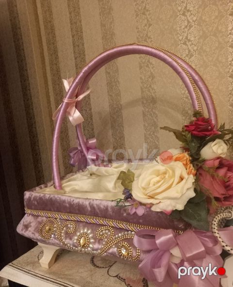Bəzəkli mərasim səbəti - Rəng: yasəmən/lilac tonlarında, qızılı — Bakı