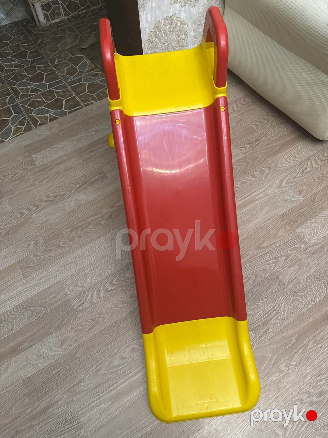 Sürüşkən — Oyun və idman kompleksləri, Bakı (2)