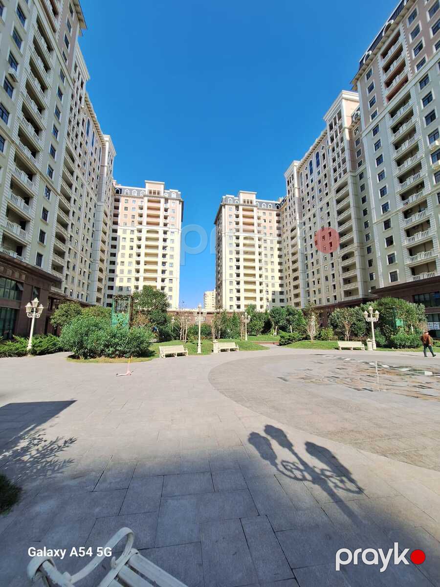 Satılır 3 otaqlı yeni tikili 120 m² — Mənzil, Bakı (2)