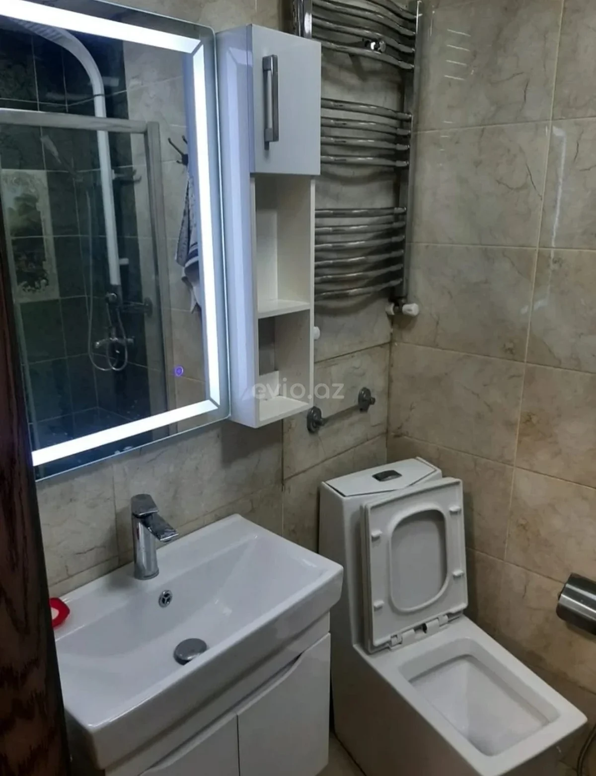 Kirayə 2 otaqlı mənzil İnşaatçılar metrosu yaxınlığında — Mənzil, Bakı (7)
