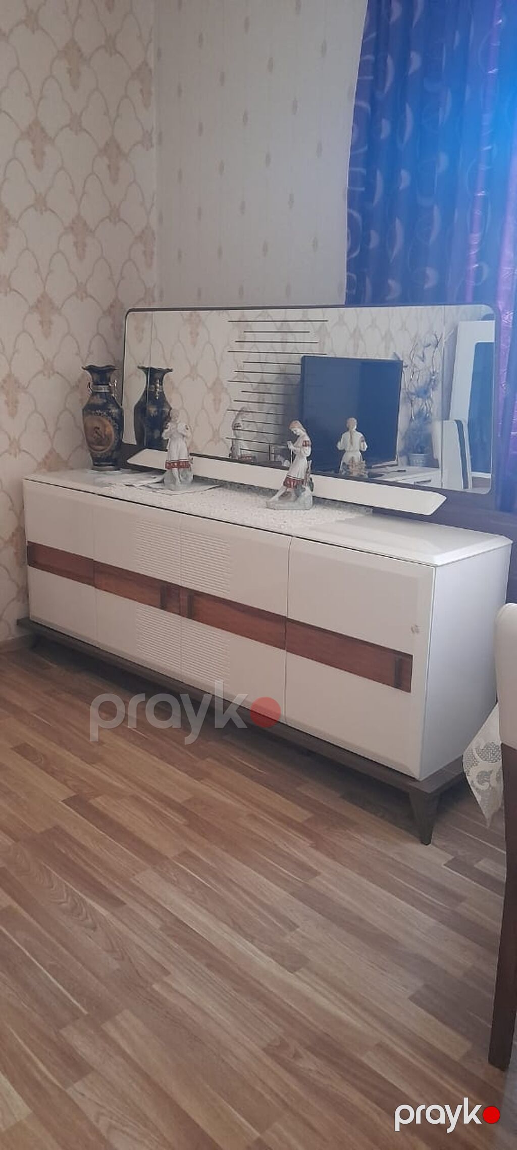 Tur istehsali Yemək otağı mebel dəsti Tərkib: - Gümüşlük/vitrin: ikili — Qonaq otağı üçün, Sumqayıt (3)
