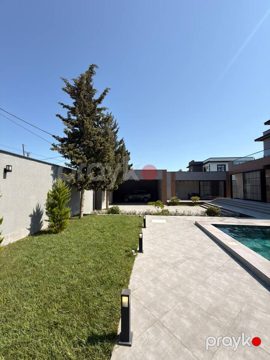 Satılır 5 otaqlı həyət evi/bağ evi 300 m² — Ev, villa, Bakı (7)