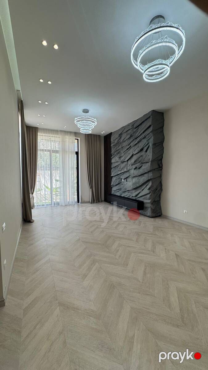 Satılır 5 otaqlı həyət evi/bağ evi 330 m² — Ev, villa, Bakı (11)