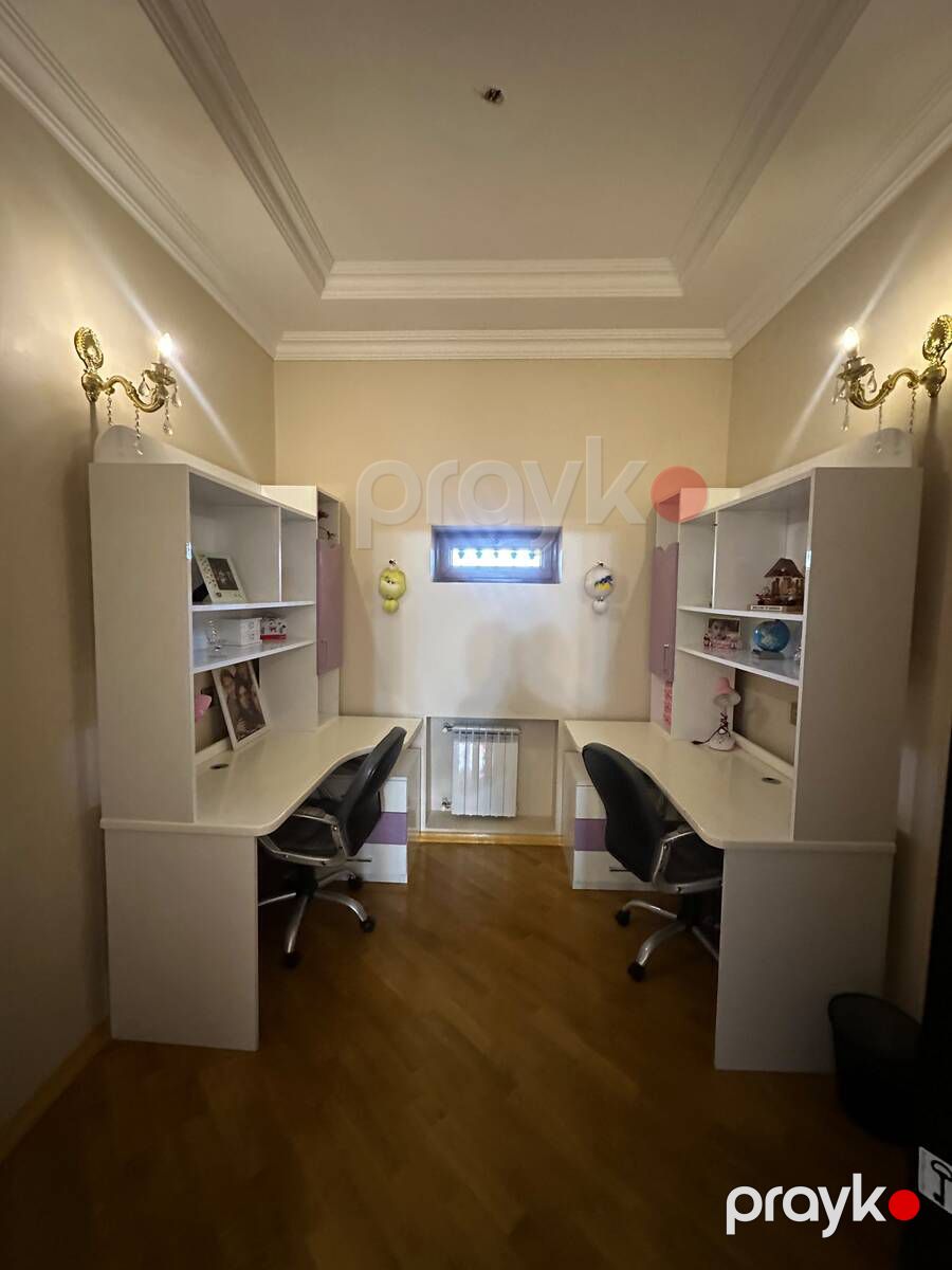 Satılır 8 otaqlı həyət evi/bağ evi 600 m² — Ev, villa, Bakı (12)