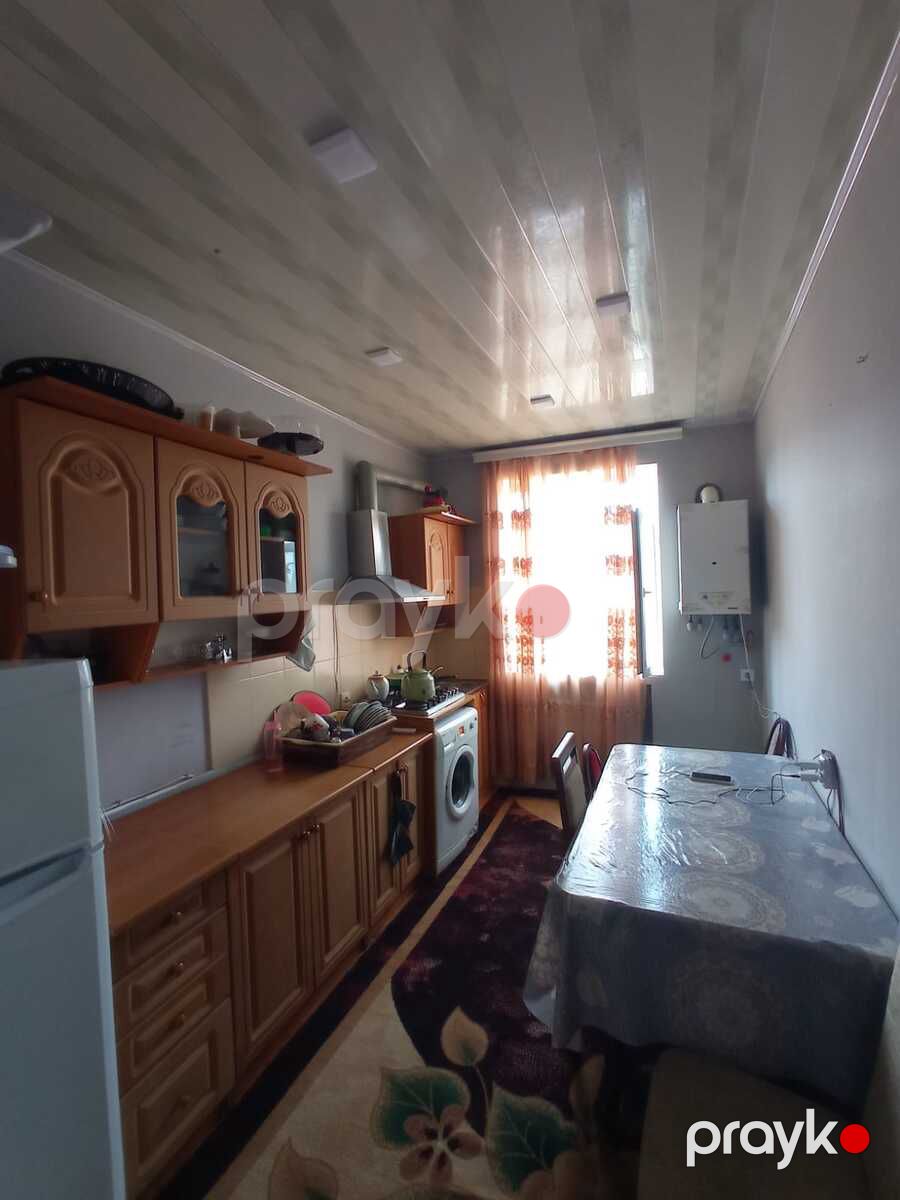 Həyət evi, Hüseyn Cavid küç — Ev, villa, Bakı (6)