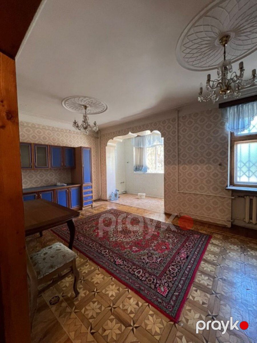 İcarəyə verilir 4 otaqlı köhnə tikili 120 m² — Mənzil, Bakı (6)