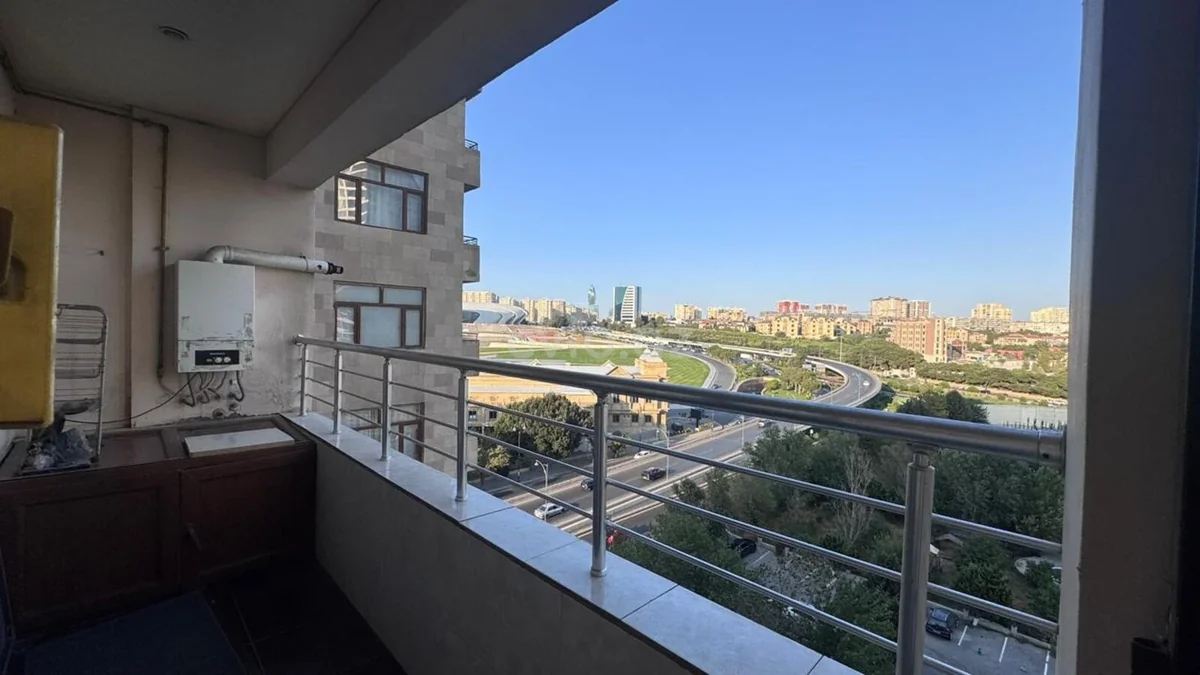 Kirayə 3 otaqlı mənzil Nəriman Nərimanov metrosu yaxınlığında — Mənzil, Bakı (12)