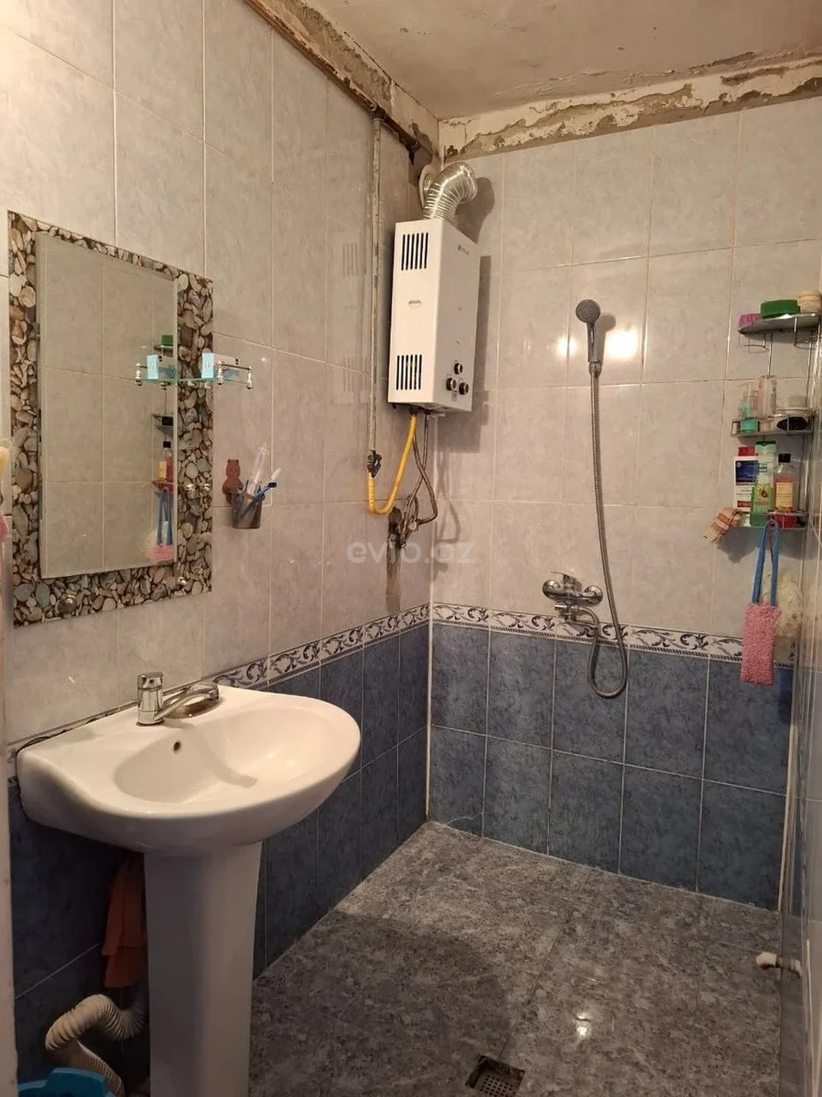 2 otaqlı orta təmirli mənzil satılır Xətai rayonunda — Mənzil, Bakı (12)