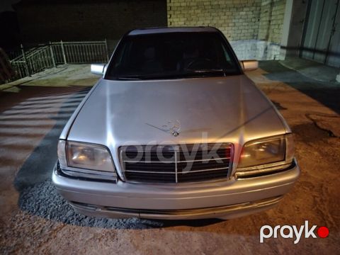 Mercedes C 180, 1.8 L, 1998 il, 256 321 km — Bakı