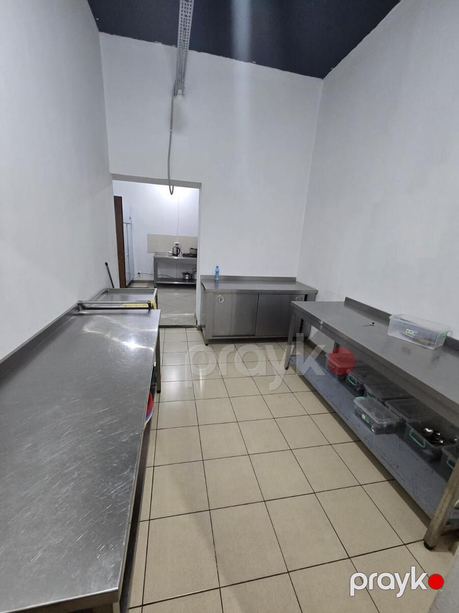 Satılır obyekt 569 m² — Əmlak, Bakı (11)