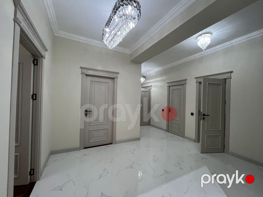 Satılır 3 otaqlı yeni tikili 135 m² — Mənzil, Bakı (2)