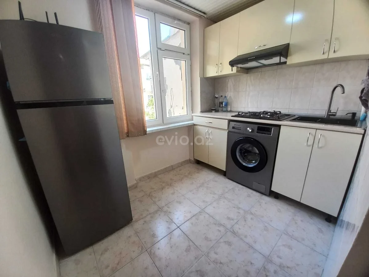Kirayə 2 otaqlı mənzil Nizami metrosu yaxınlığında — Mənzil, Bakı (8)