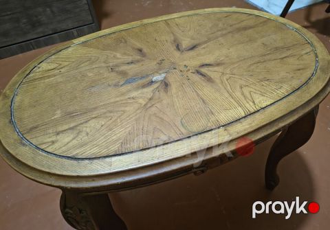 Oval formalı, təbii ağacdan hazırlanmış klassik salon/oturma otağı — Bakı