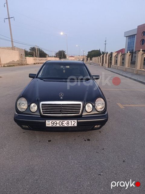 Mercedes E 200, 2.2 L, 1999 il, 323 830 km — Bakı