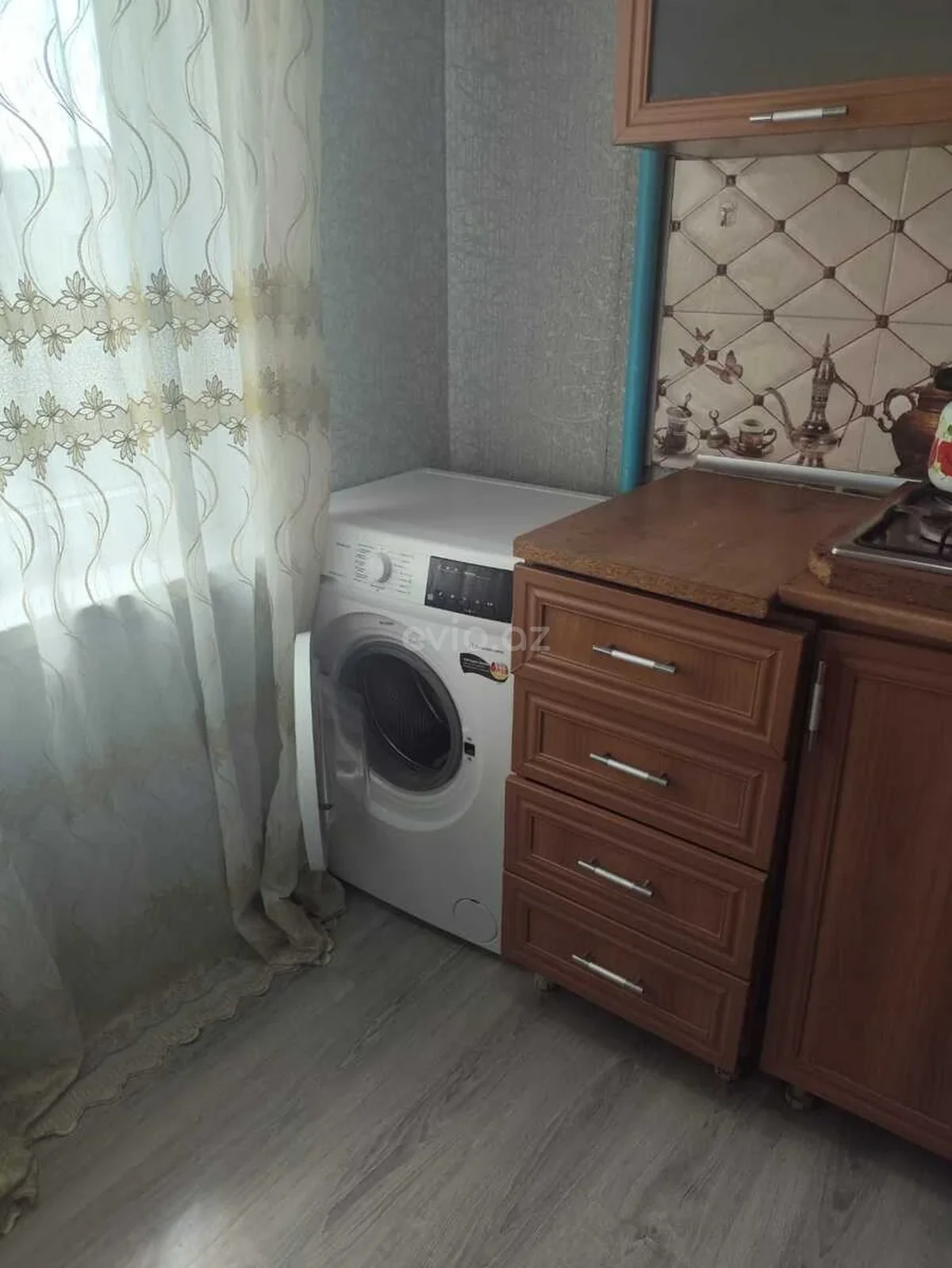 Kirayə 1 otaqlı mənzil Xalqlar Dostluğu metrosu yaxınlığında — Mənzil, Bakı (4)