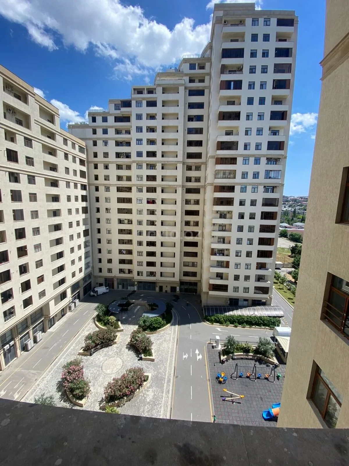 Kirayə 2 otaqlı mənzil Bakıxanov qəsəbəsində — Mənzil, Bakı (9)