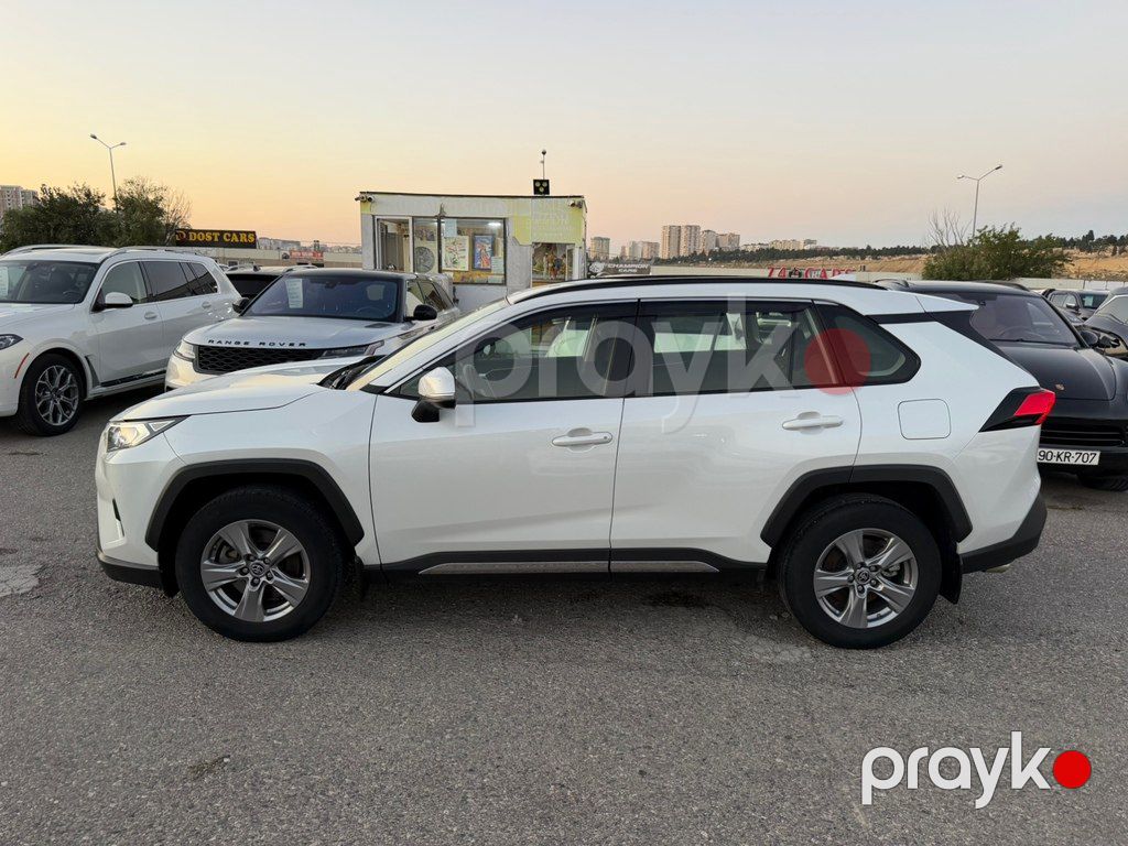 Toyota RAV4, 2.5 L, 2023 il, 49 900 km — Avtomobillər, Bakı (6)