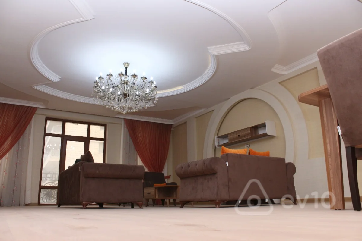 4 otaqlı mənzil, 216 m², Port Bakunun yaxınlığı — Mənzil, Bakı (5)