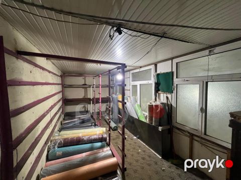Satılır obyekt 300 m² — Bakı