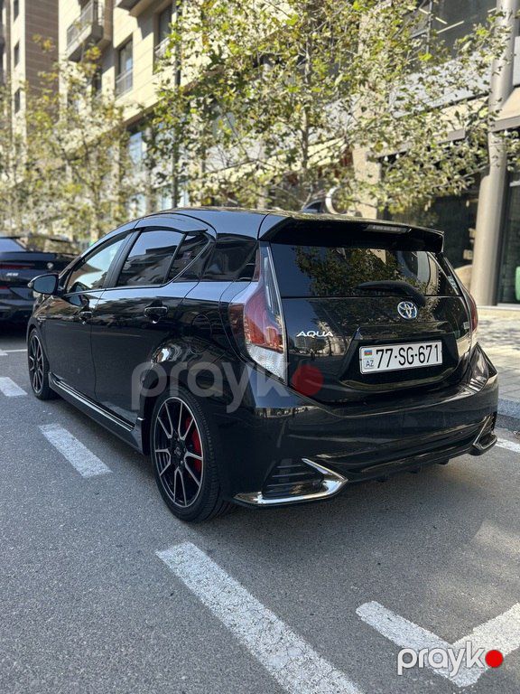 Toyota Aqua, 1.5 L, 0.9 kWh, 2016 il, 122 000 km — Avtomobillər, Bakı (6)