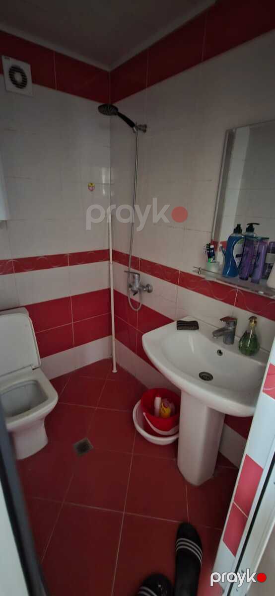 Satılır 1 otaqlı köhnə tikili 33 m² — Mənzil, Bakı (11)