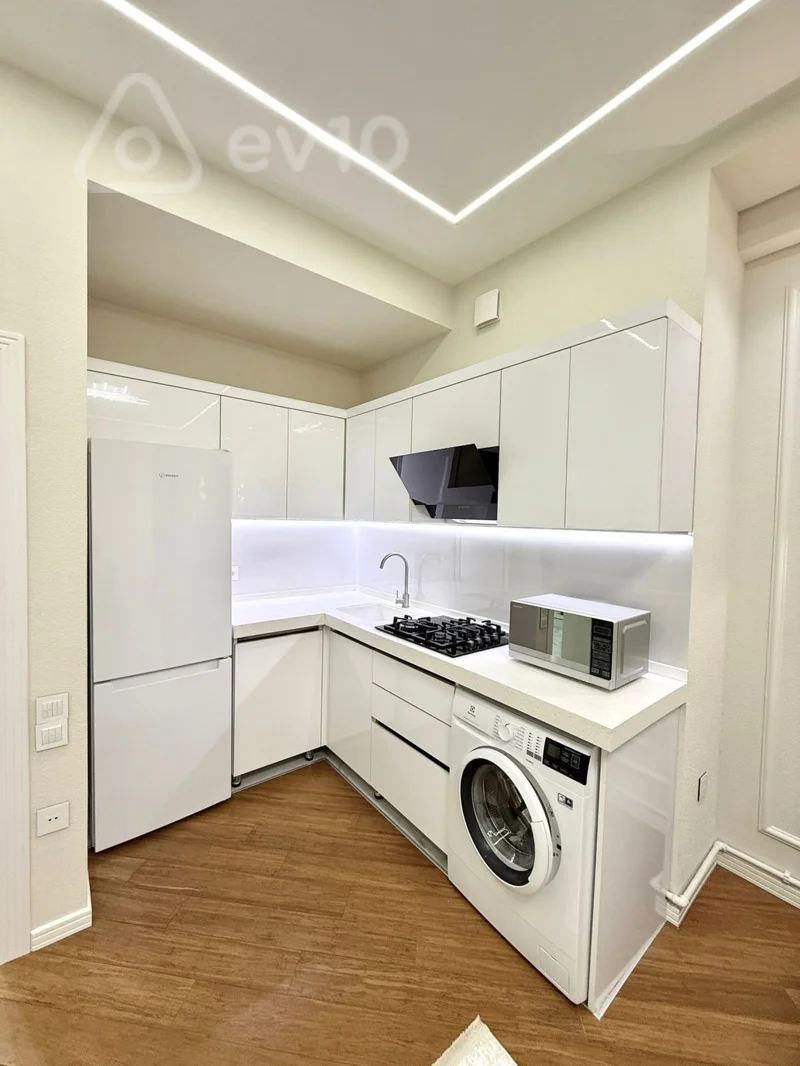 2 otaqlı mənzil, 75 m², Elşad Quluyev — kirayə — Mənzil, Bakı (11)
