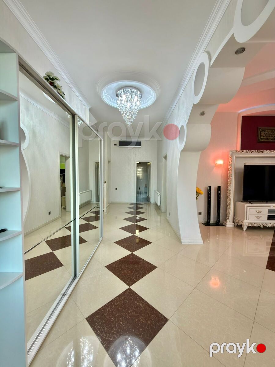 Satılır 5 otaqlı həyət evi/bağ evi 400 m² — Ev, villa, Bakı (6)