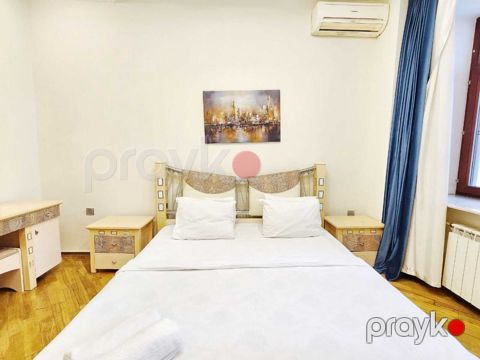 İcarəyə verilir 3 otaqlı köhnə tikili 100 m² — Bakı