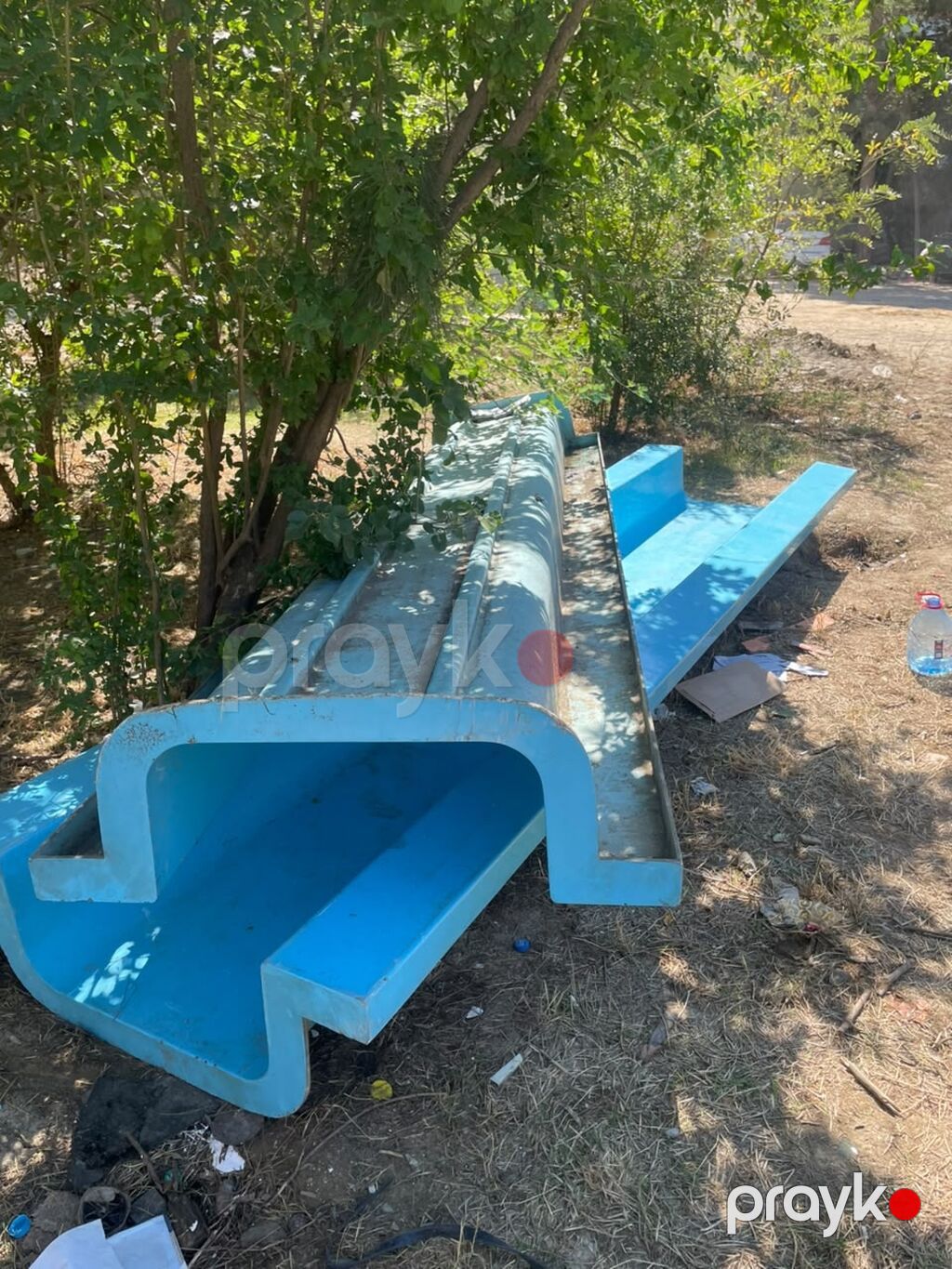 Şinləndirmə üçün mavi rəngli su attraksionu hissələri (su slaydının — Hovuzlar, Bakı (2)