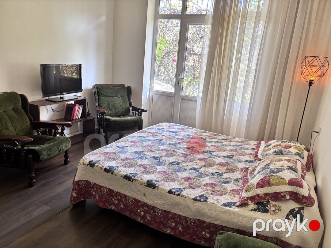 İcarəyə verilir 2 otaqlı köhnə tikili 76 m² — Mənzil, Bakı (9)