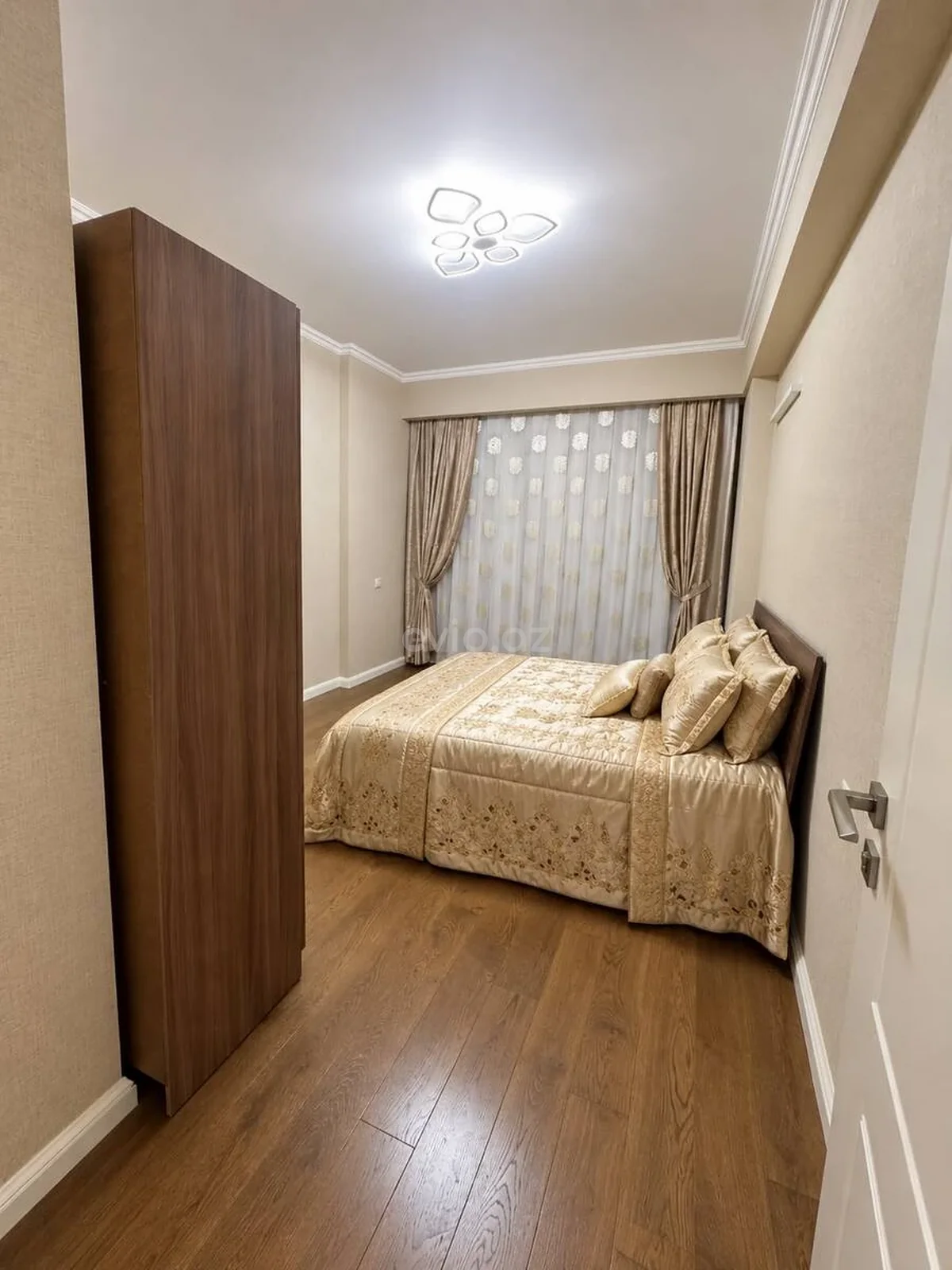 Kirayə 3 otaqlı mənzil Yeni Yasamal qəsəbəsində — Mənzil, Bakı (2)