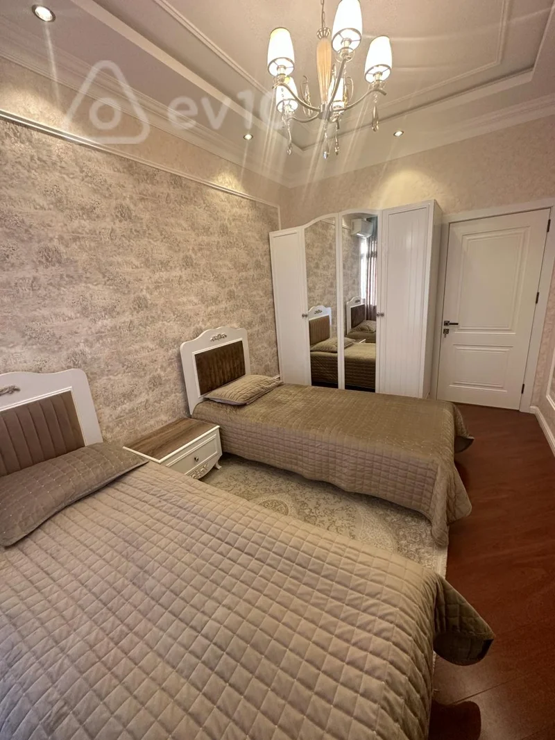 3 otaqlı mənzil, 120 m², Elşad Quluyev kücəsi — kirayə — Mənzil, Bakı (9)