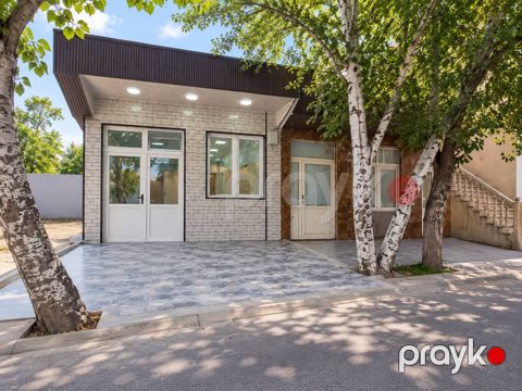Satılır obyekt 44 m² — Bakı