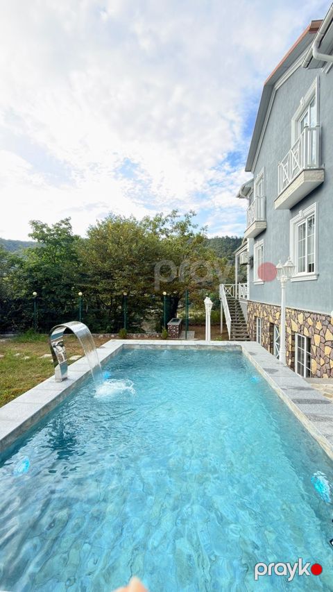Villa kirayə verilir, Quba r — Quba