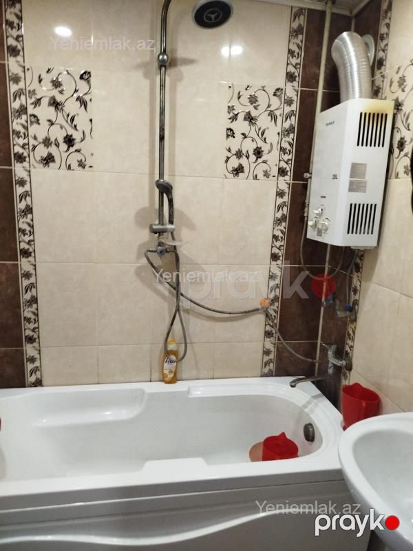 Satılır 2 otaqlı Bina evi menzil (Köhnə tikili), 56 m², 17-ci mikrorayon — Mənzil, Sumqayıt (8)