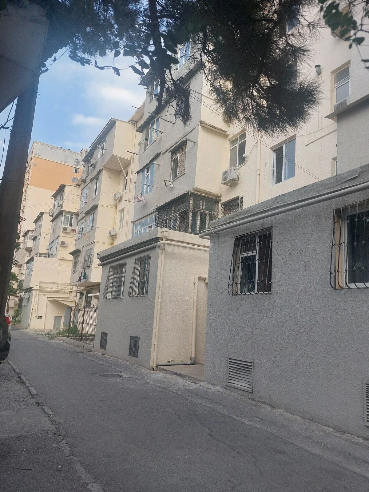Kirayə 2 otaqlı mənzil Memar Əcəmi metrosu yaxınlığında — Mənzil, Bakı (5)